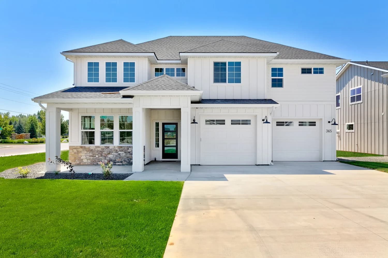 Oakmont custom home builders Boise Fox Lantern exterior