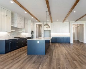 6334 Chateau Ct Kitchen